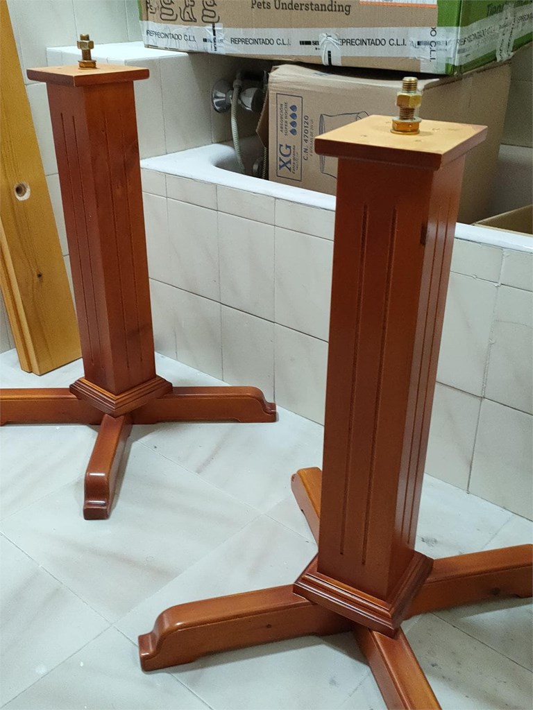 Foto 4 C L 041 _ Patas de mesa comedor.