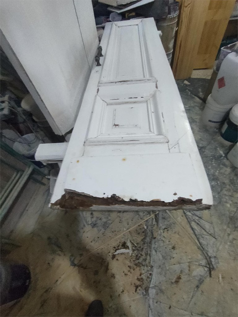 Foto 1 Es 020/25. puertas entrada