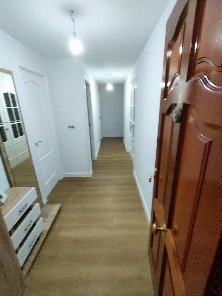 Foto 1 ES 0407/23. Vinilico