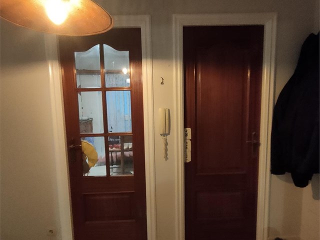 Lacado puertas.  1205/25
